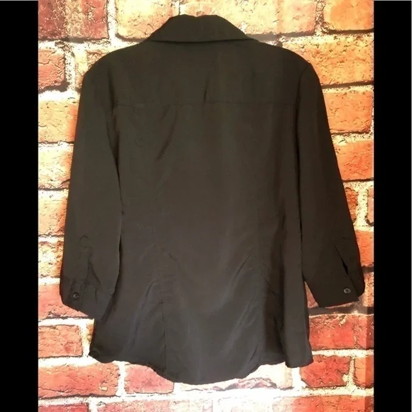 Women’s Black Passport Button up Blouse Top Medium 3/4 sleeve Roll up M - Picture 3 of 3
